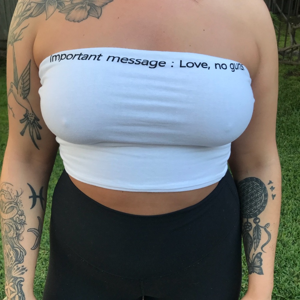 Love, no guns crop top